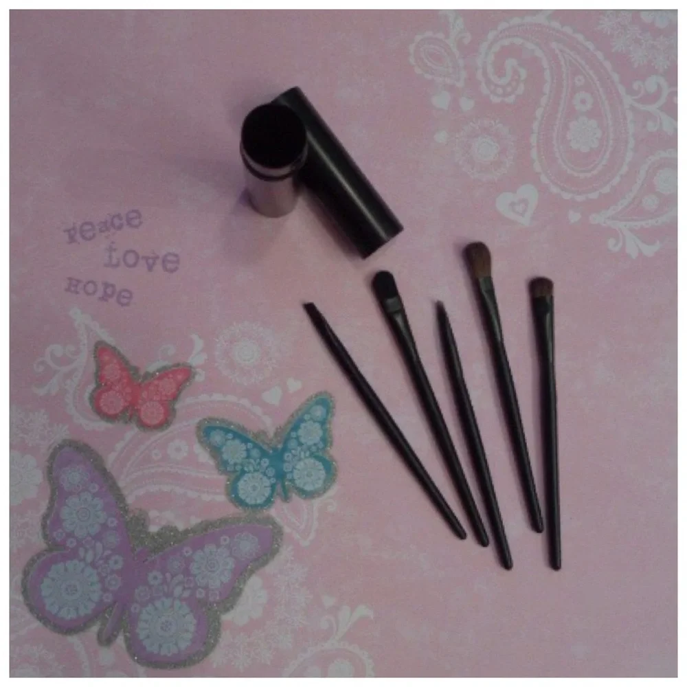 BOUTIQUE 5pc Cosmetic Brush Kit Brow and Eyes Tool Set NEW